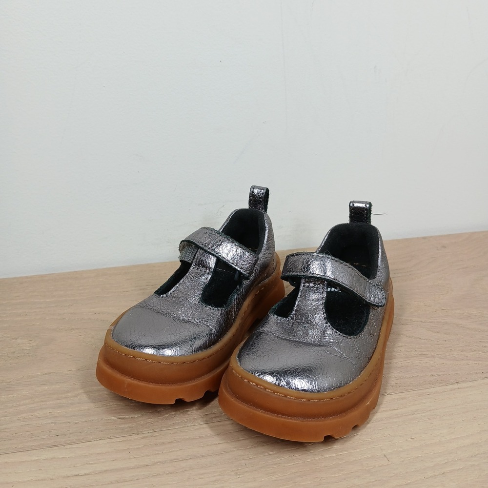 Camper Mary Jane Kids 7.5 Silver Metallic Leather Chunky Lug Sole Shoes Size 23